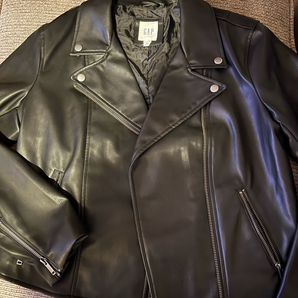 Gap Black Leather Jacket - image 4